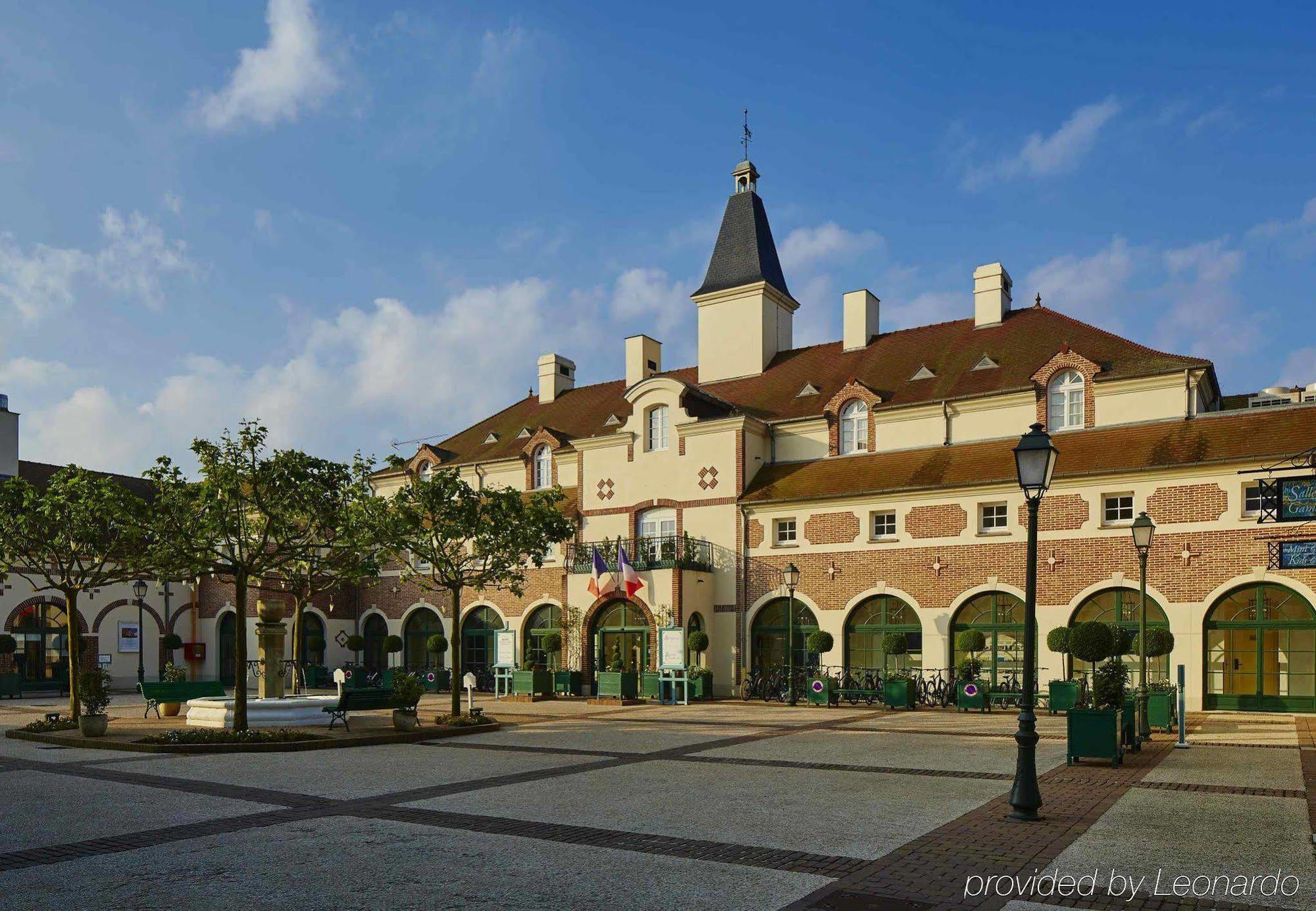 Marriott'S Village D'Ile-De-France Bailly-Romainvilliers Buitenkant foto